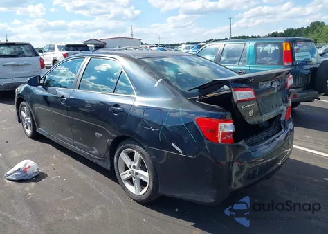 2012 Toyota Camry Se z USA, uszkodzony, nr VIN 4T1BF1FK4CU044906